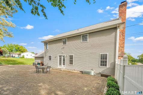 11 Jeanetti Drive Derby CT 06418
