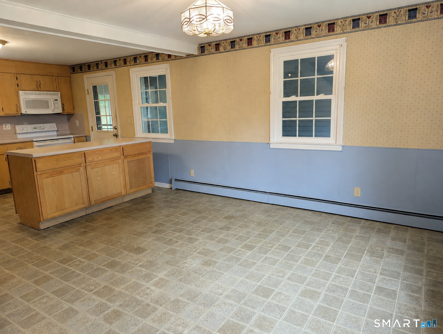 16 Colonial Drive Columbia CT 06237