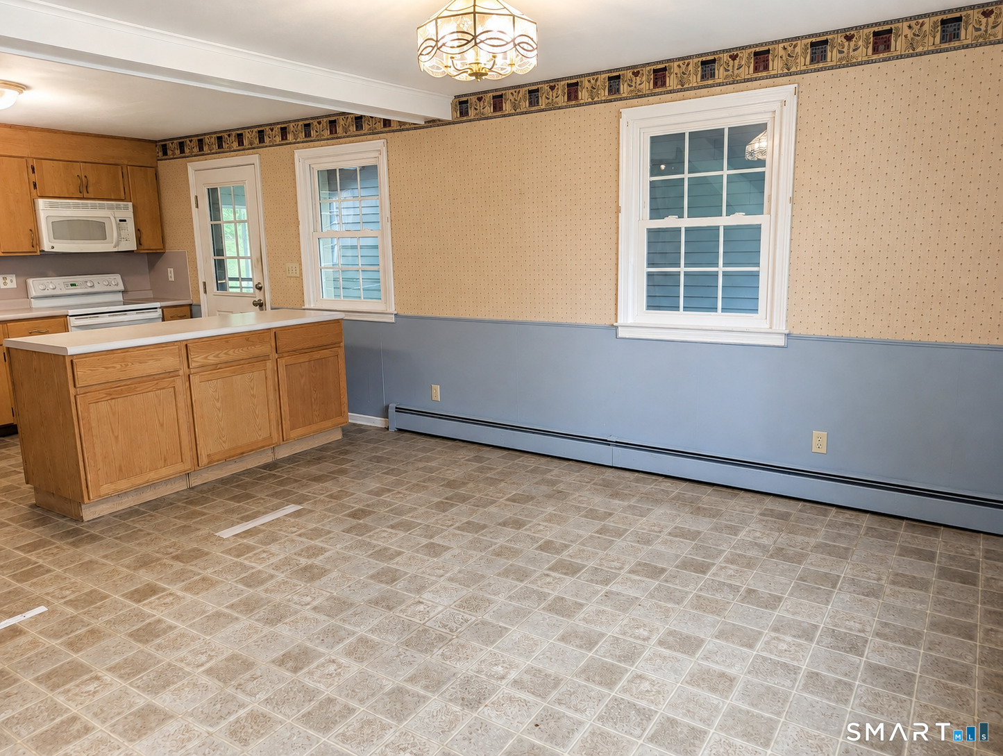 16 Colonial Drive Columbia CT 06237