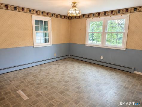 16 Colonial Drive Columbia CT 06237