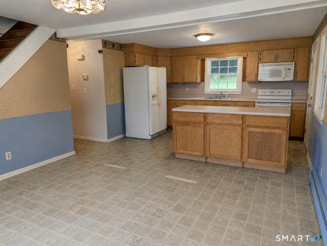 16 Colonial Drive Columbia CT 06237