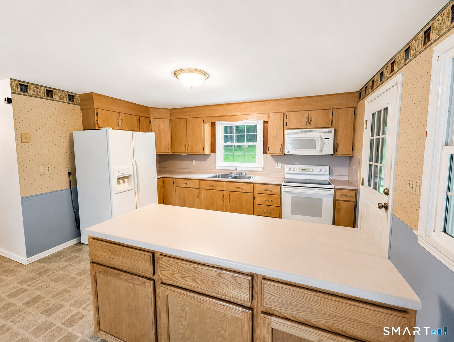 16 Colonial Drive Columbia CT 06237