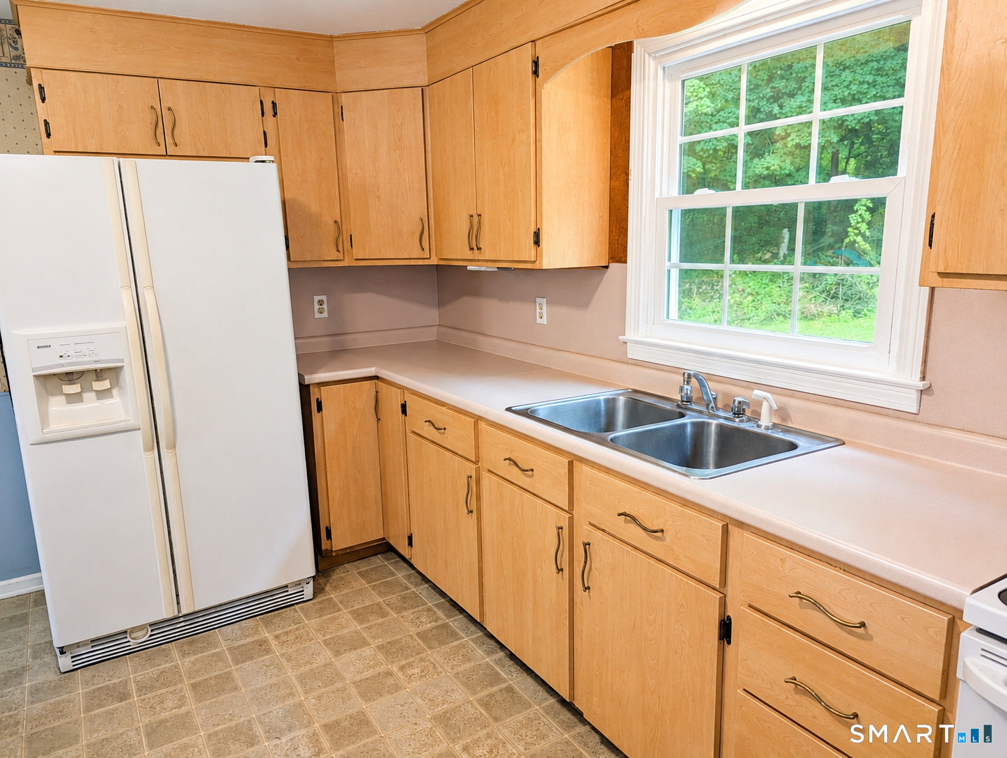 16 Colonial Drive Columbia CT 06237