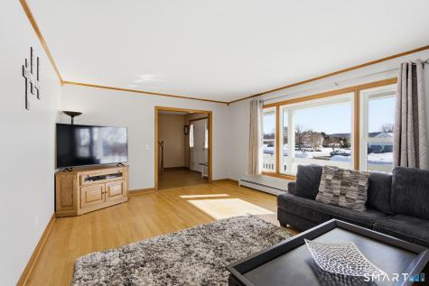 11 Settlers Way Ellington CT 06029