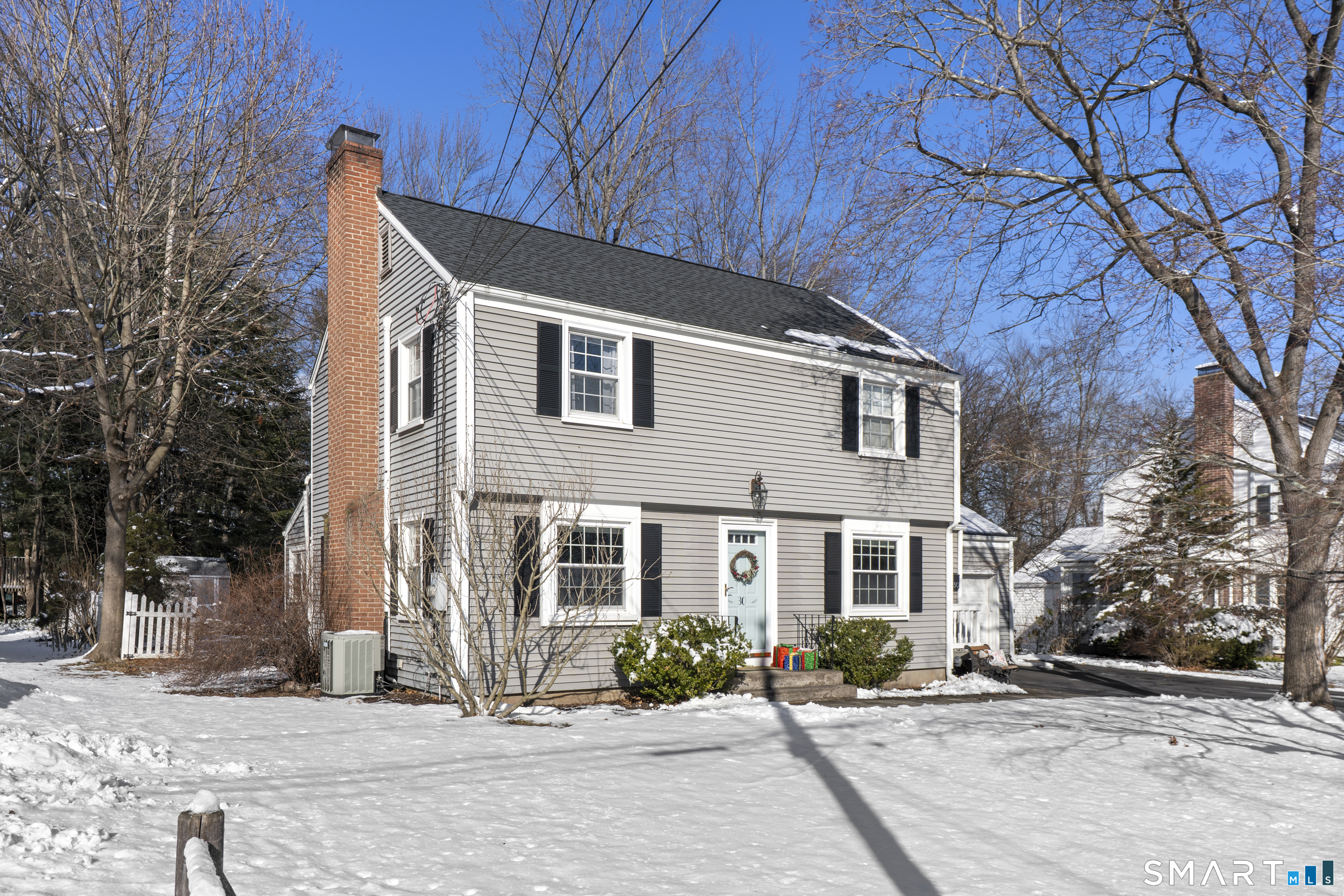 30 Sandhurst Drive West Hartford CT 06107
