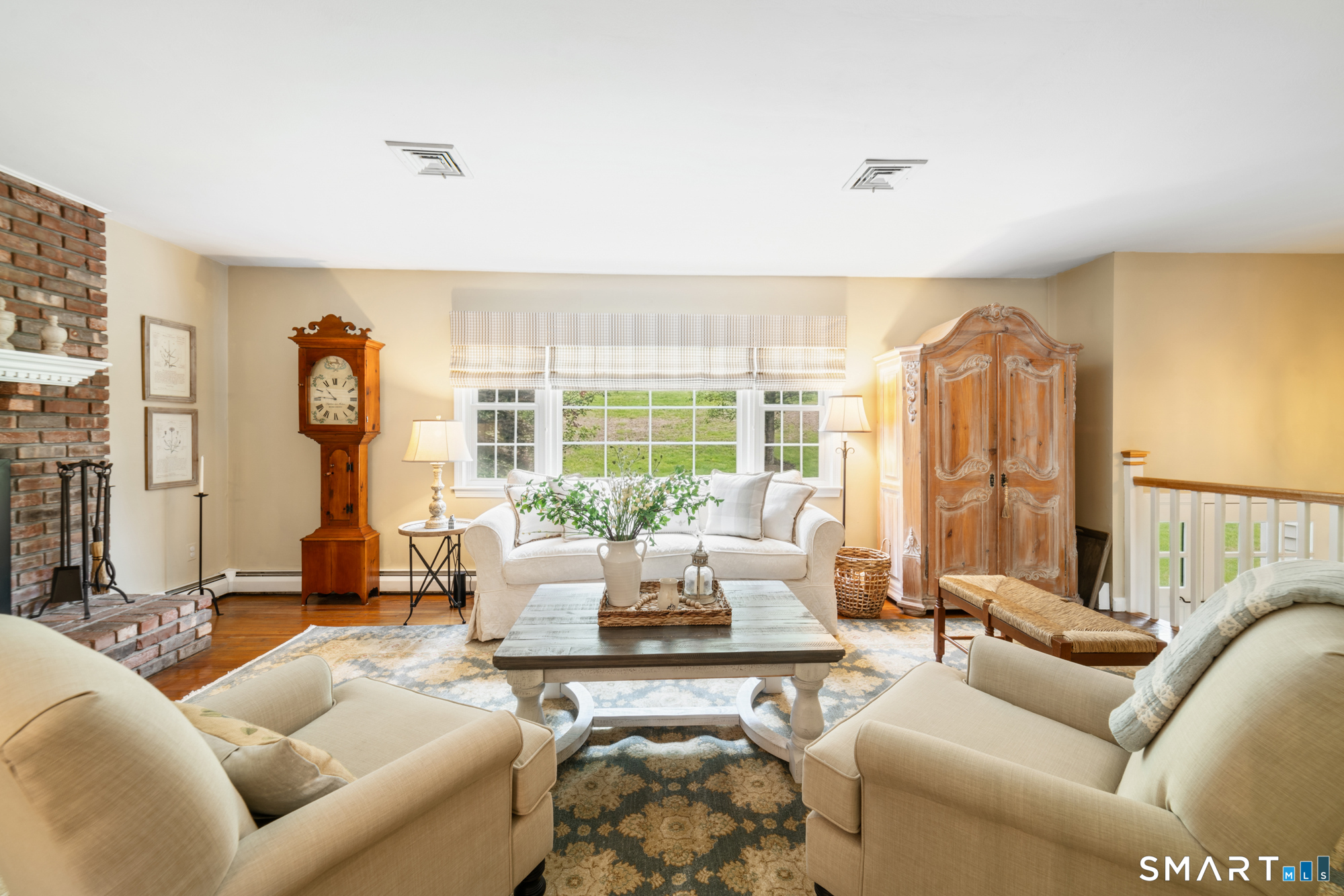 924 Roxbury Road Southbury CT 06488