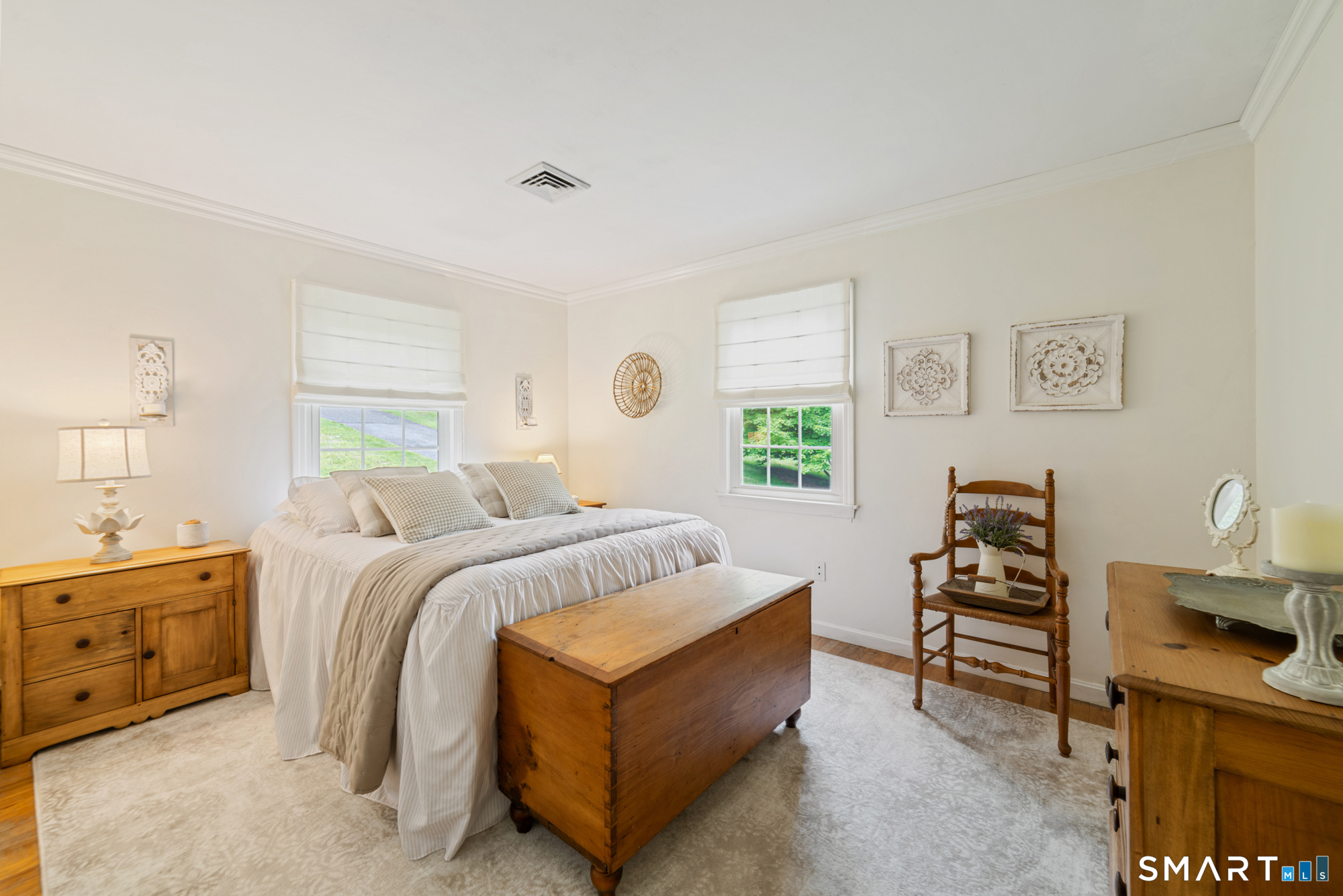 924 Roxbury Road Southbury CT 06488