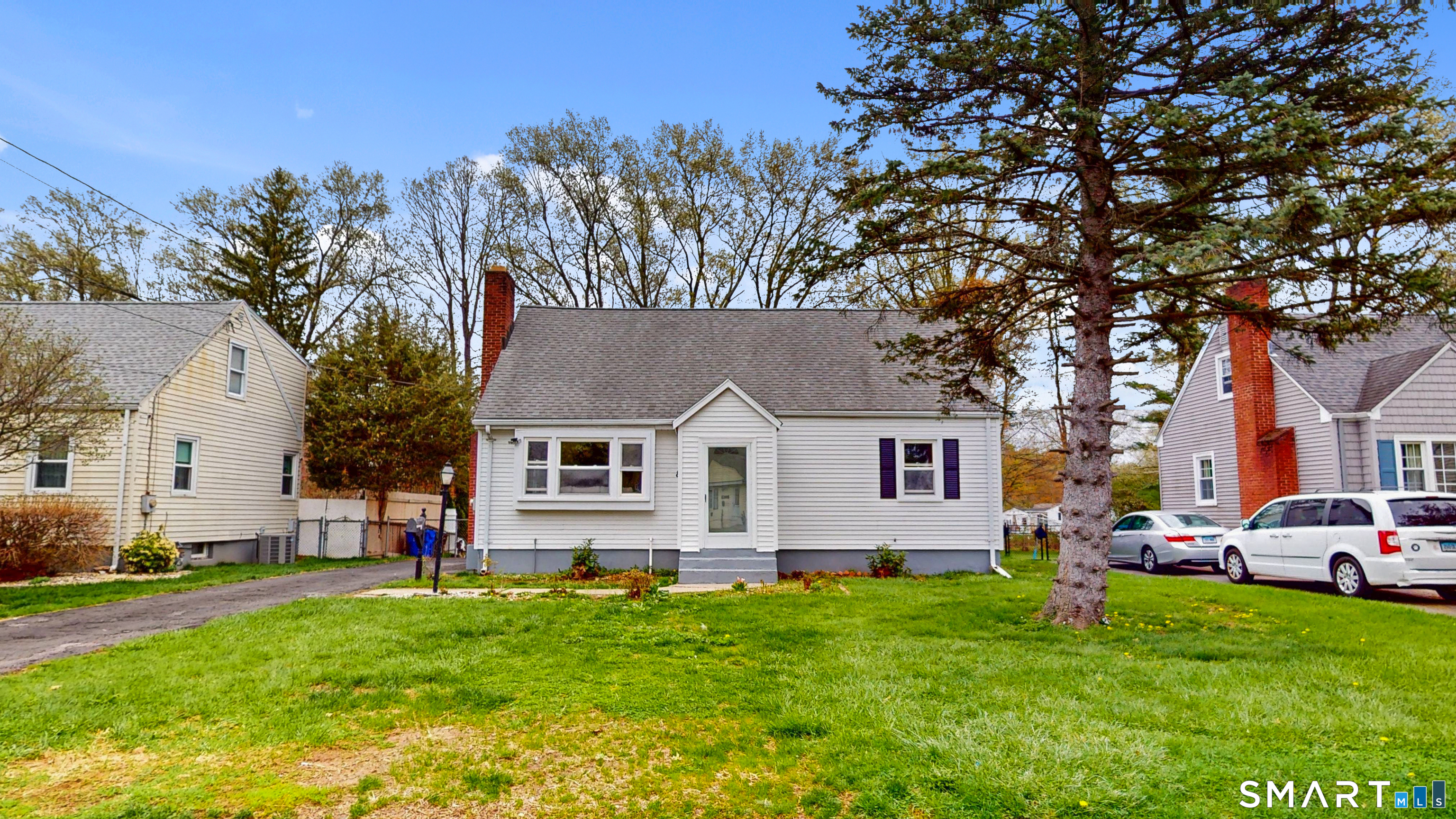 8 Madsen Road West Hartford CT 06110