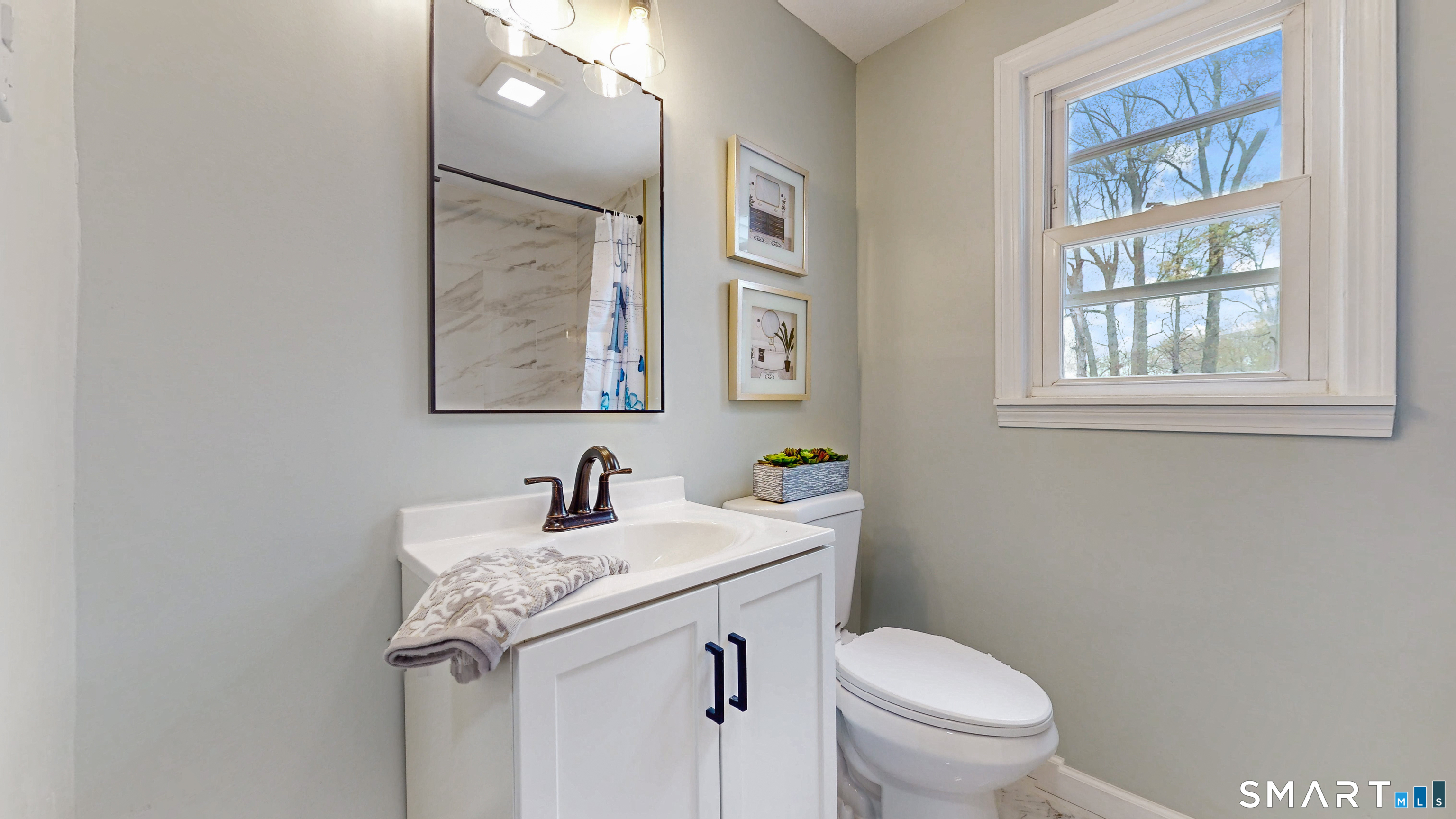 8 Madsen Road West Hartford CT 06110