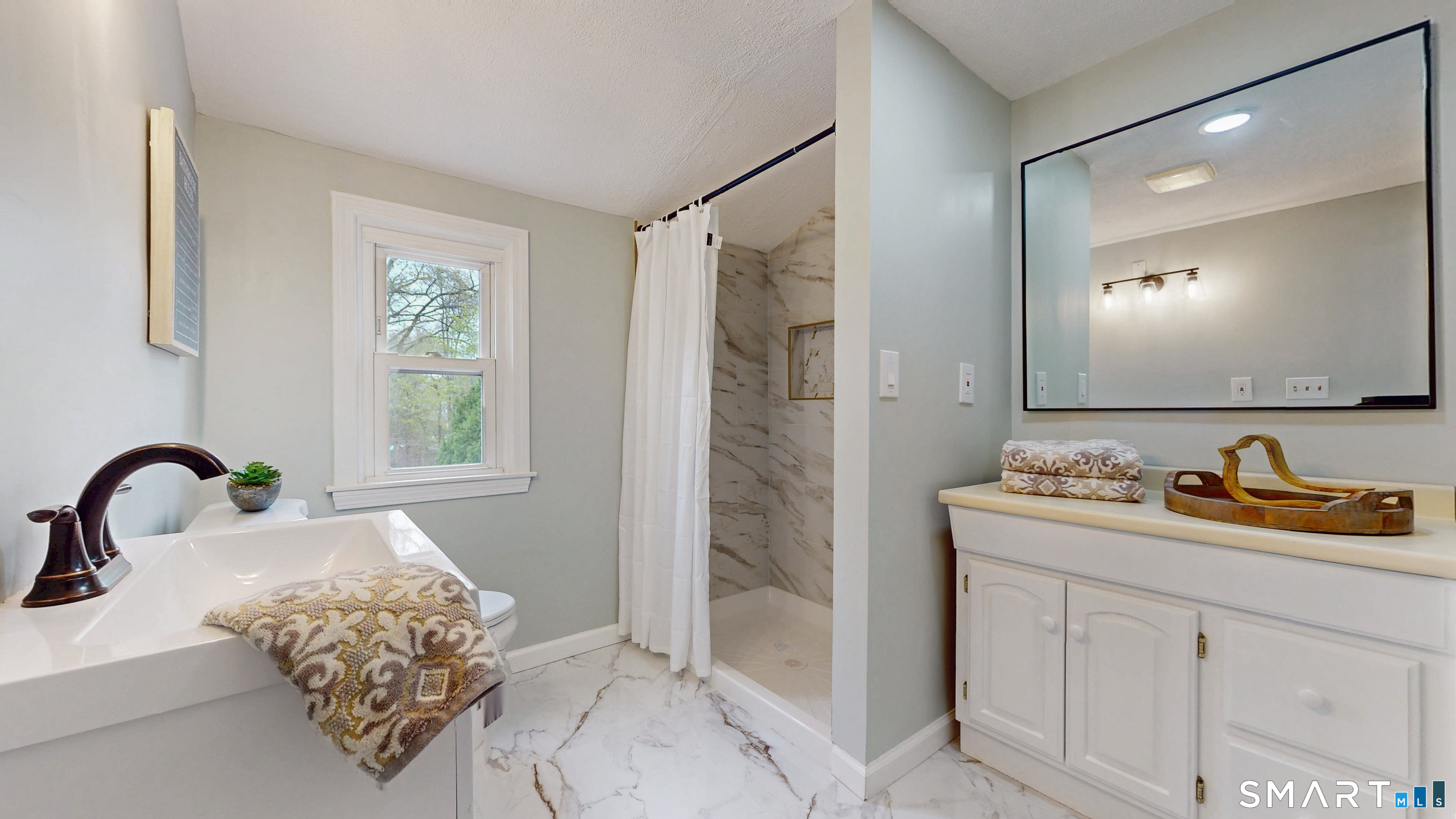 8 Madsen Road West Hartford CT 06110
