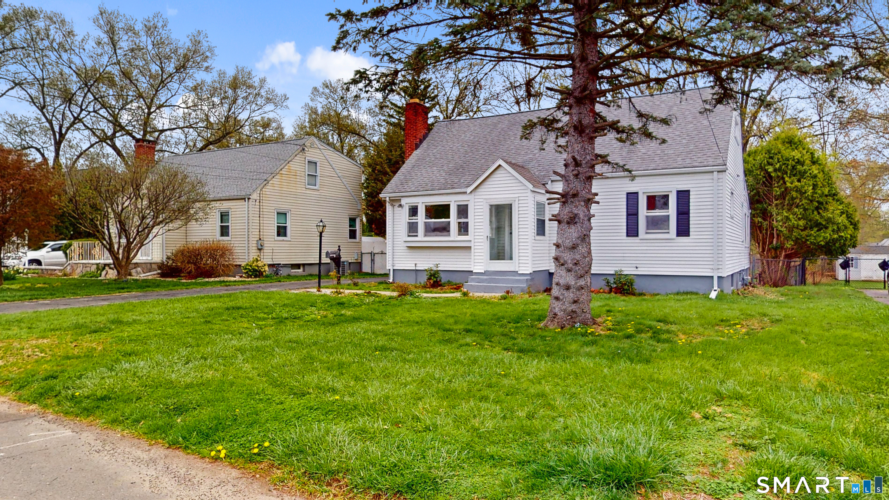 8 Madsen Road West Hartford CT 06110