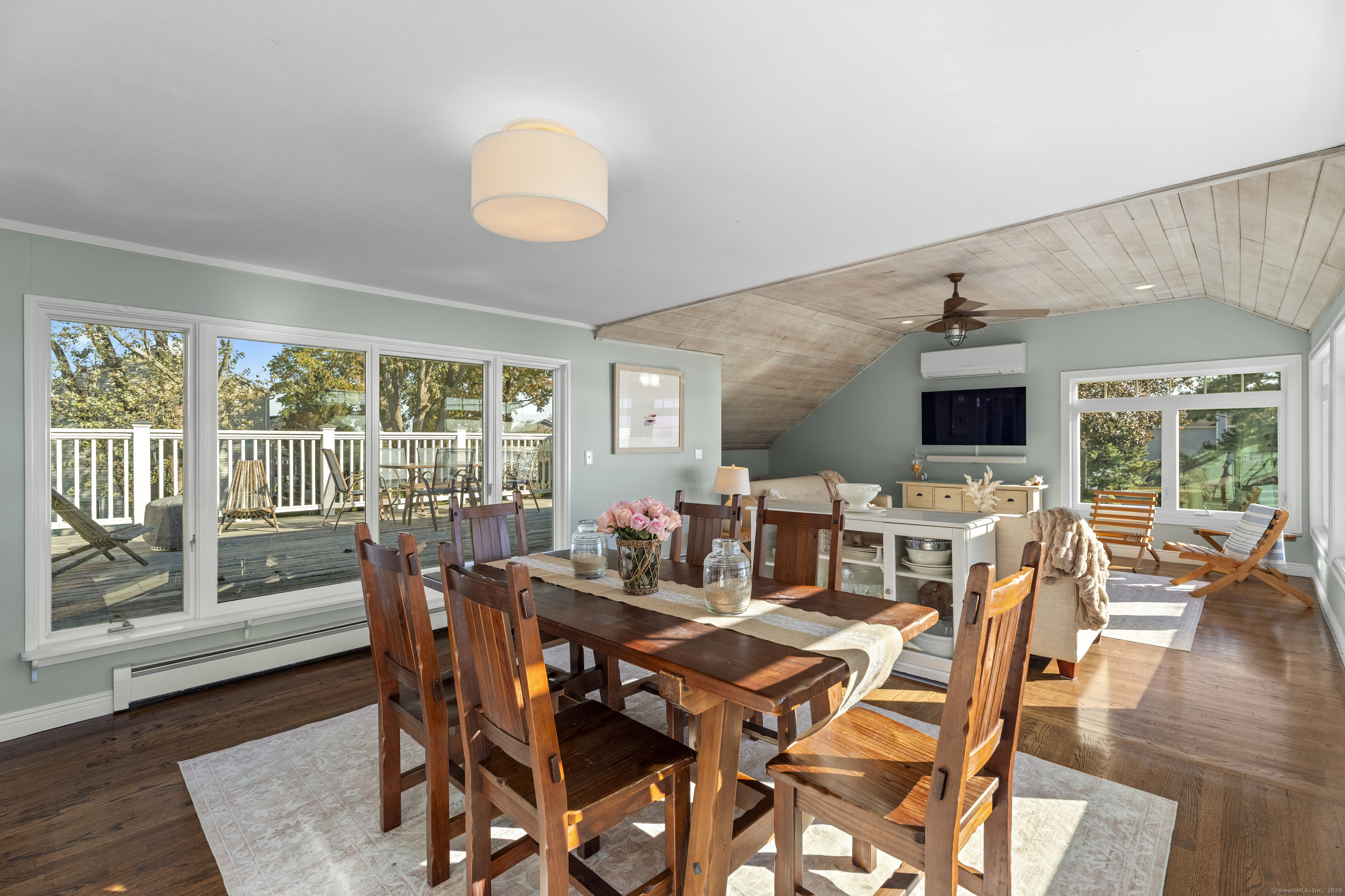 21 Harbor Street Branford CT 06405