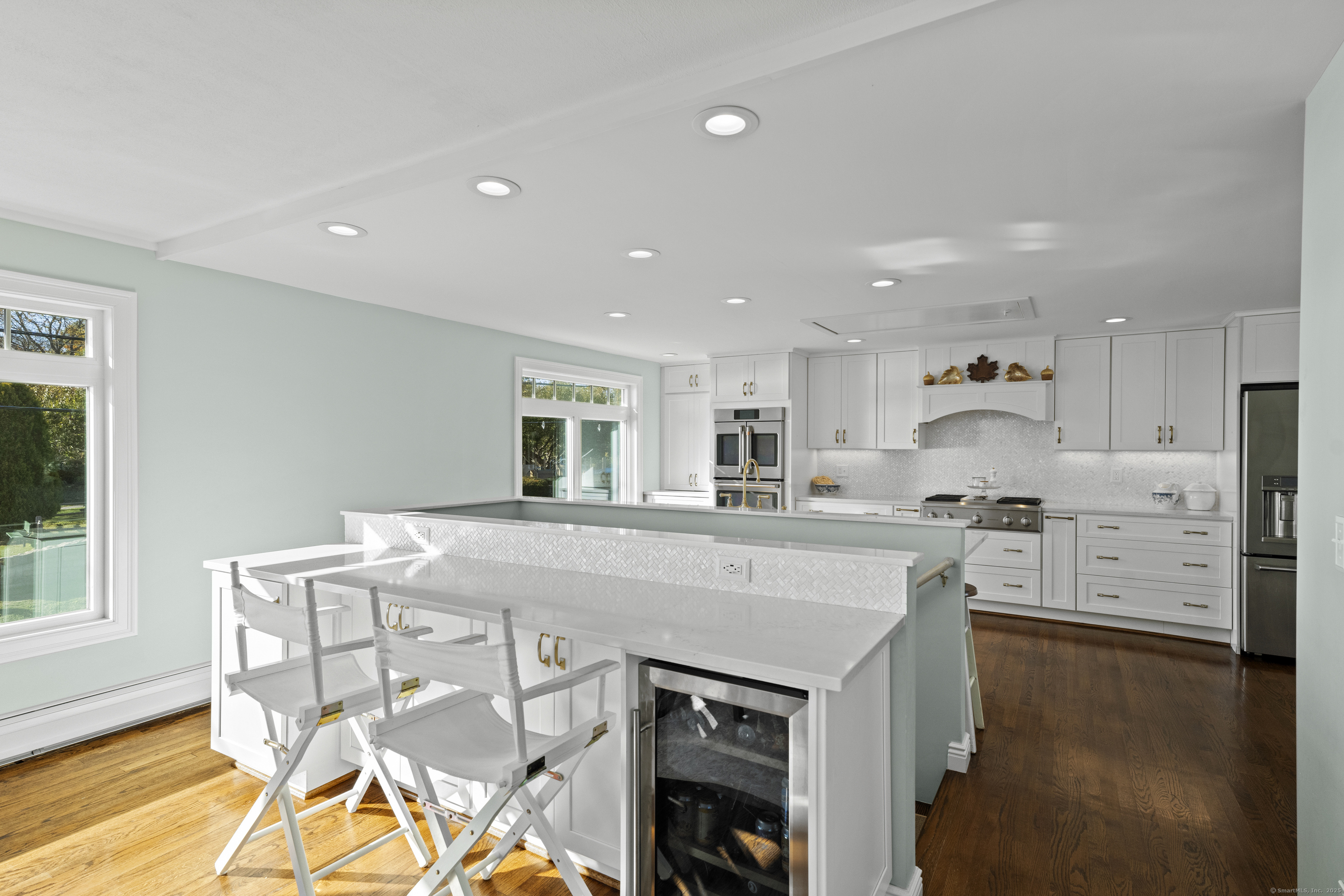 21 Harbor Street Branford CT 06405