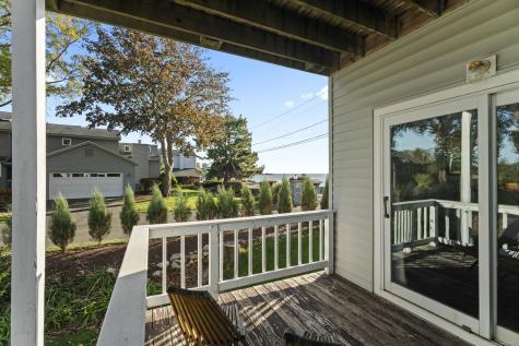 21 Harbor Street Branford CT 06405