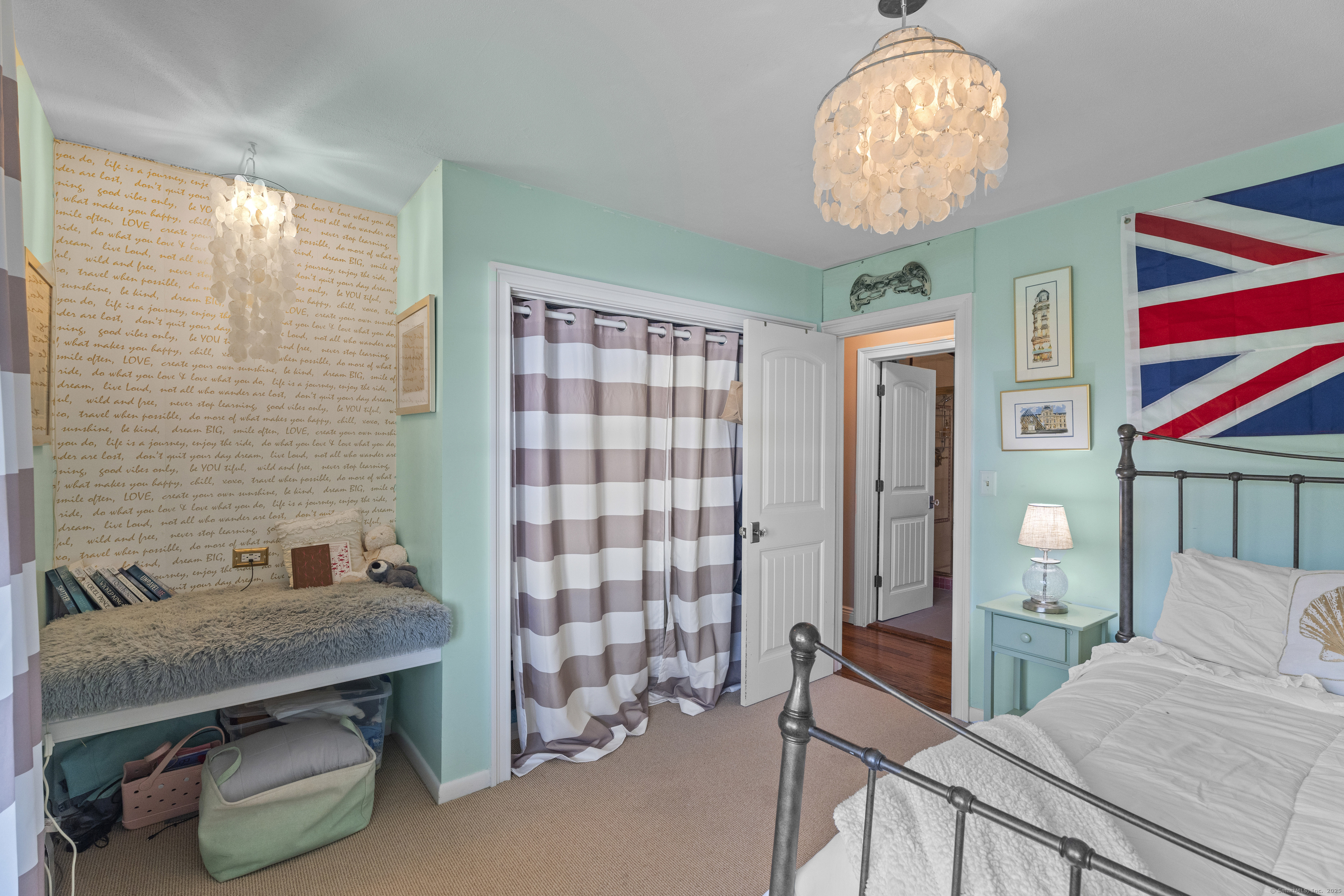 21 Harbor Street Branford CT 06405