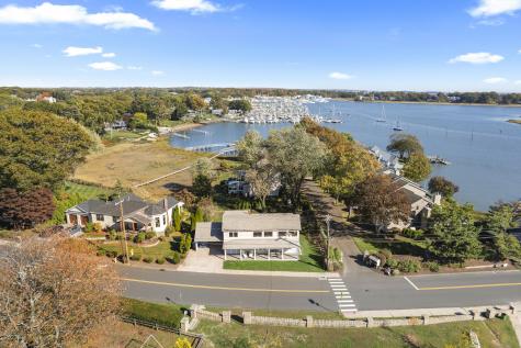 21 Harbor Street Branford CT 06405