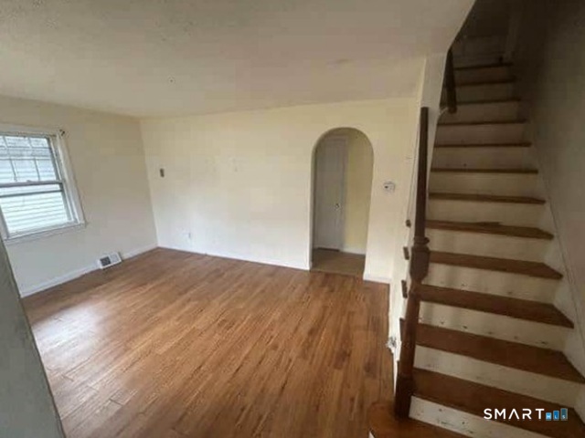 61 Stanley Street East Hartford CT 06108
