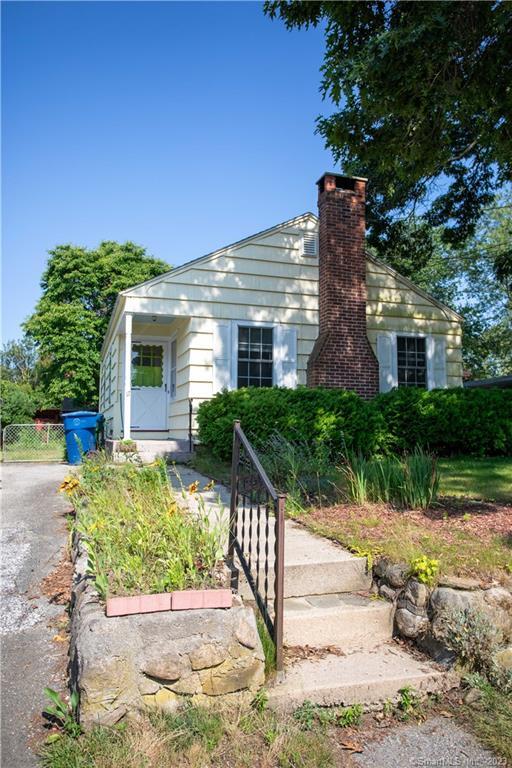 17 Stone Street Waterford CT 06385