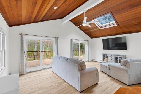 7 Old Black Point Road East Lyme CT 06357