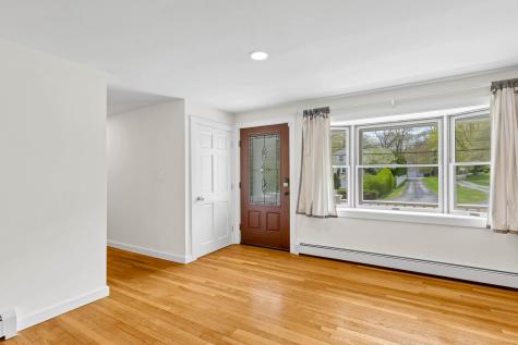 7 Old Black Point Road East Lyme CT 06357