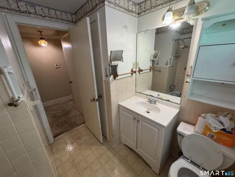 513 Essex Road Westbrook CT 06498
