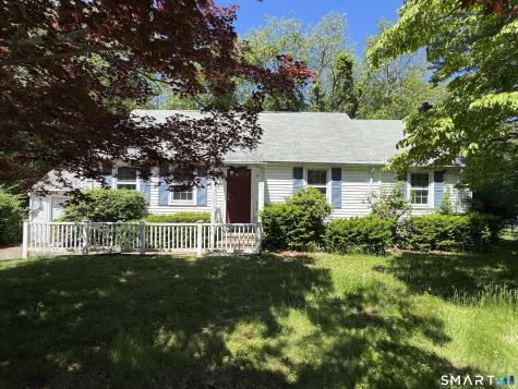 513 Essex Road Westbrook CT 06498