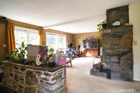 24 Robert Avenue Killingly CT 06239