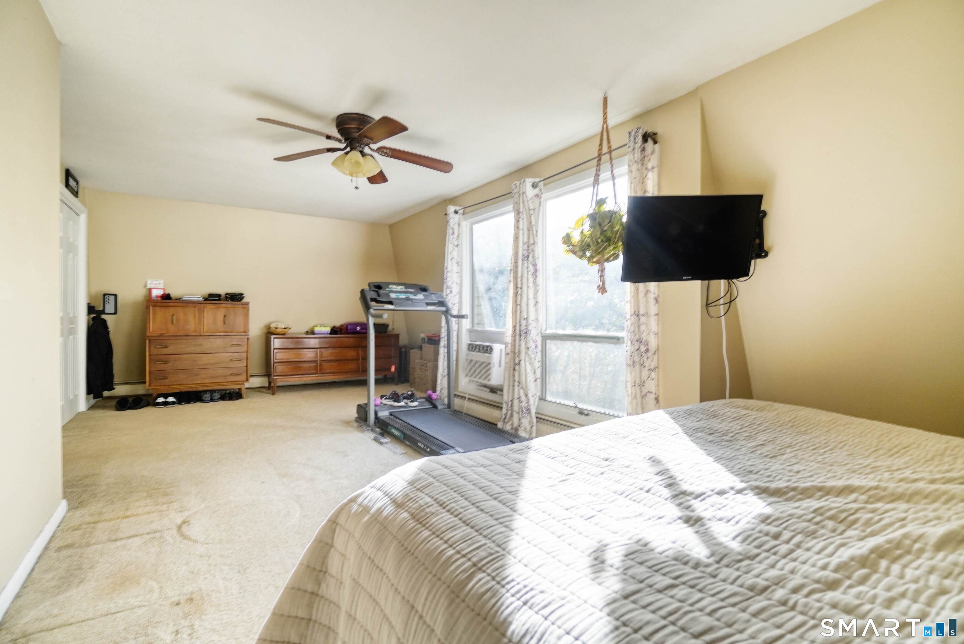 24 Robert Avenue Killingly CT 06239