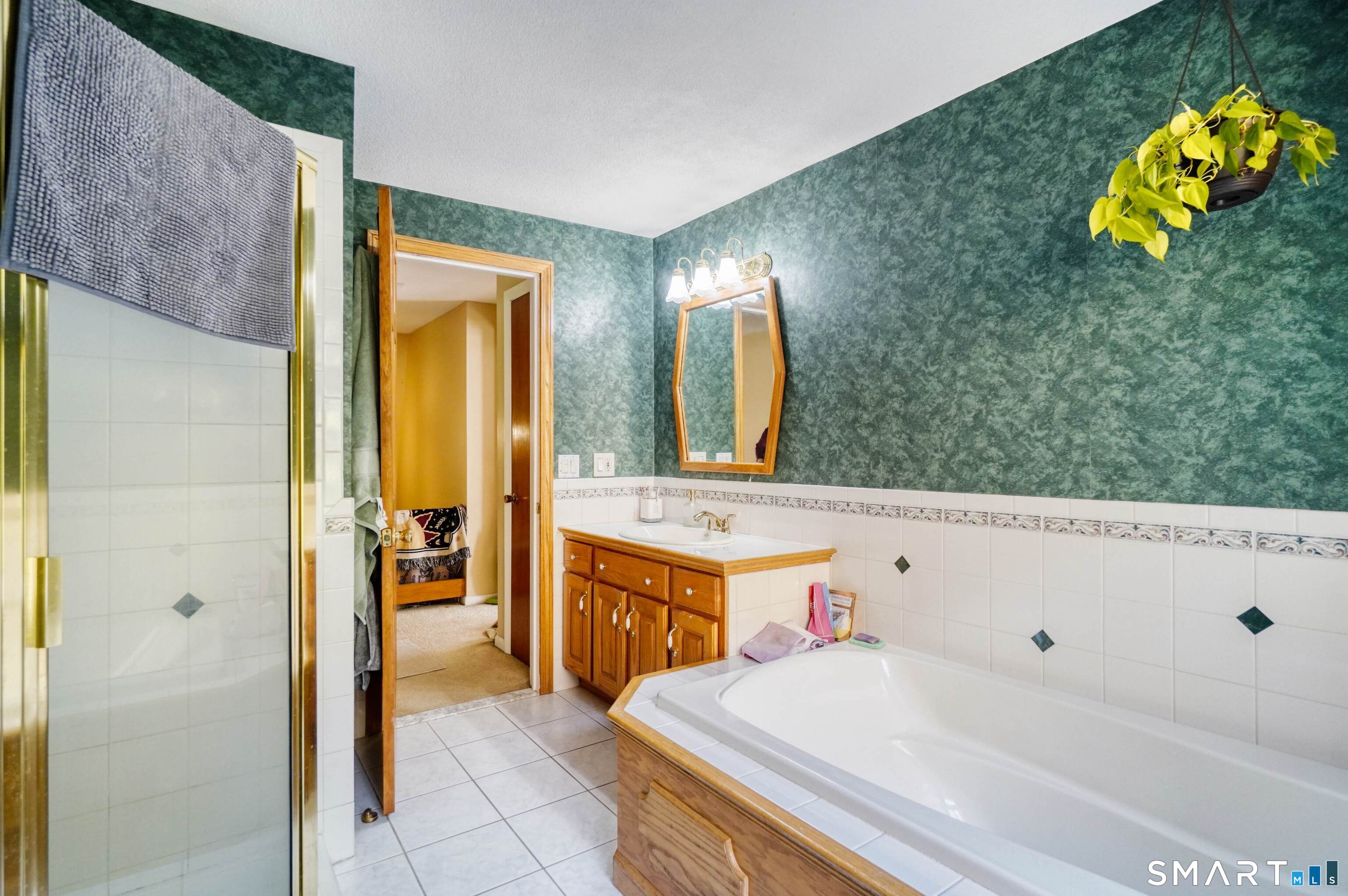 24 Robert Avenue Killingly CT 06239