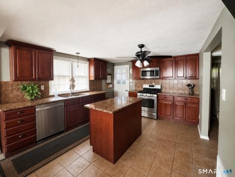 31 Grant Street Hartford CT 06106