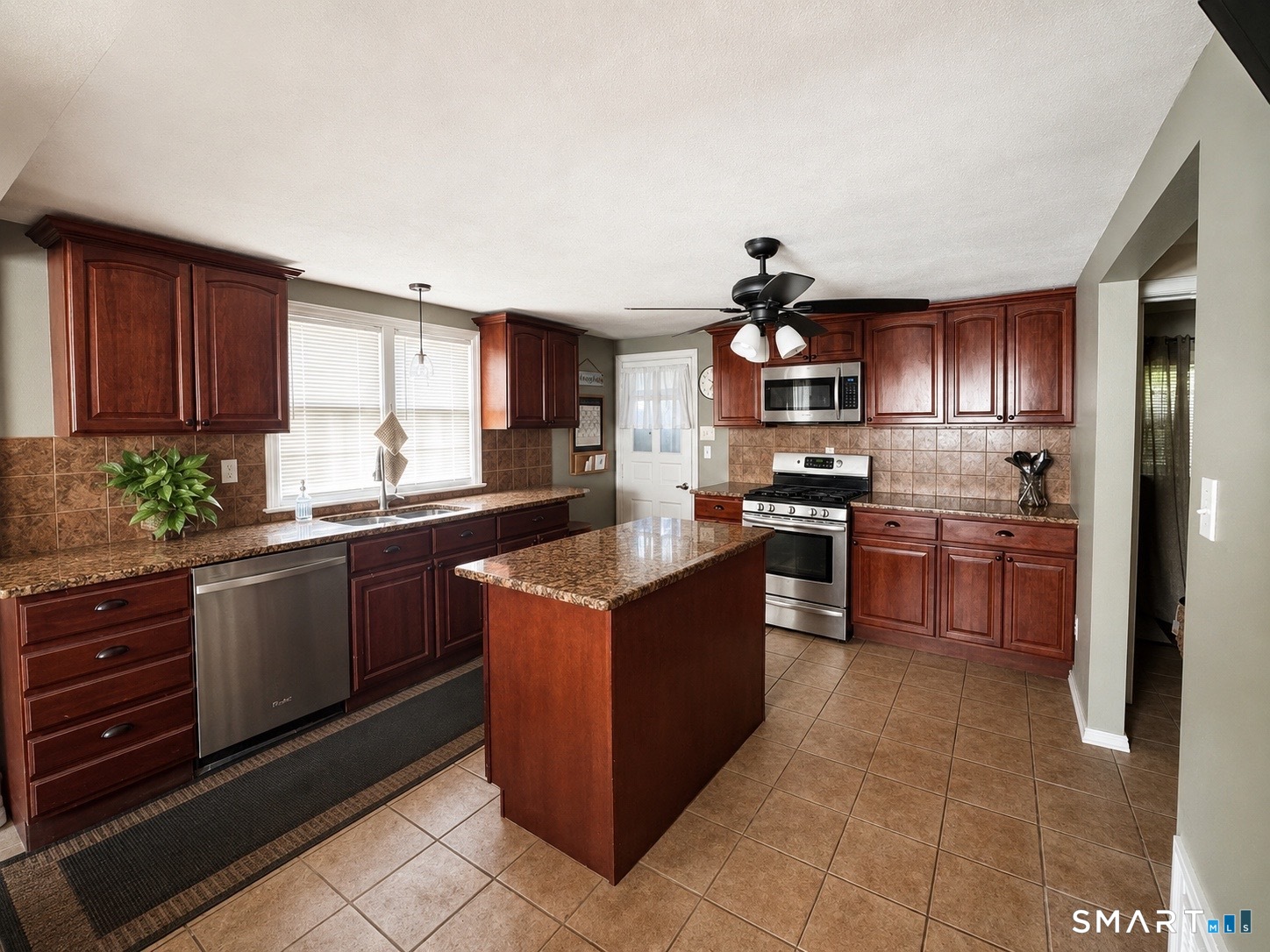 31 Grant Street Hartford CT 06106