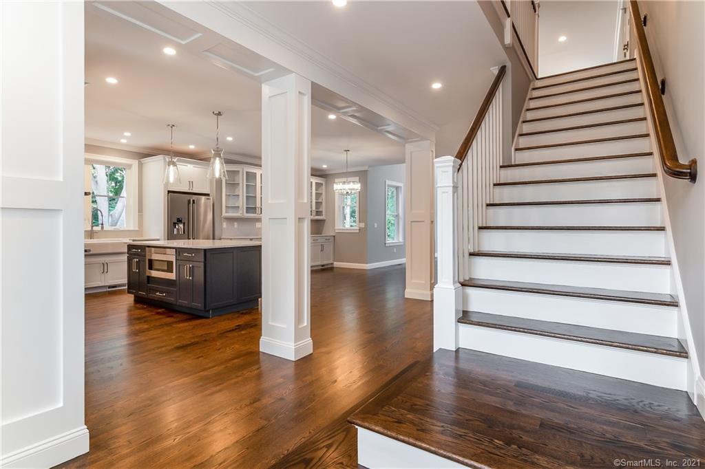 885 Nut Plains Road Guilford CT 06437