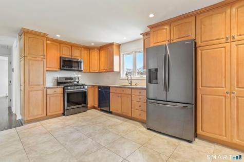 195 Post Oak Road Stratford CT 06614