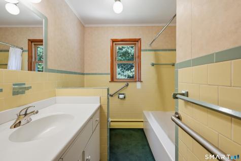 30 Maple Row Bethel CT 06801