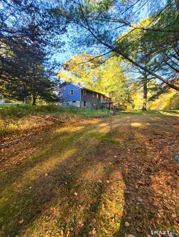 102 Moxley Road Montville CT 06382