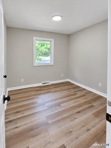 102 Moxley Road Montville CT 06382