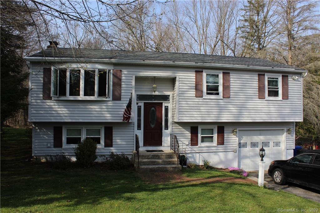 23 Brownstone Drive Torrington CT 06790