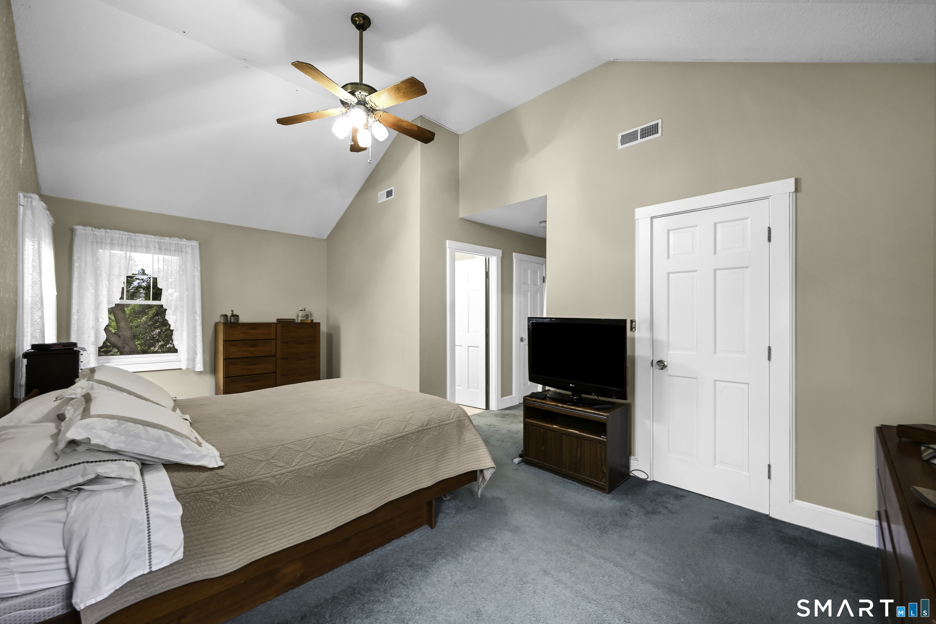 40 Filbert Street Hamden CT 06517