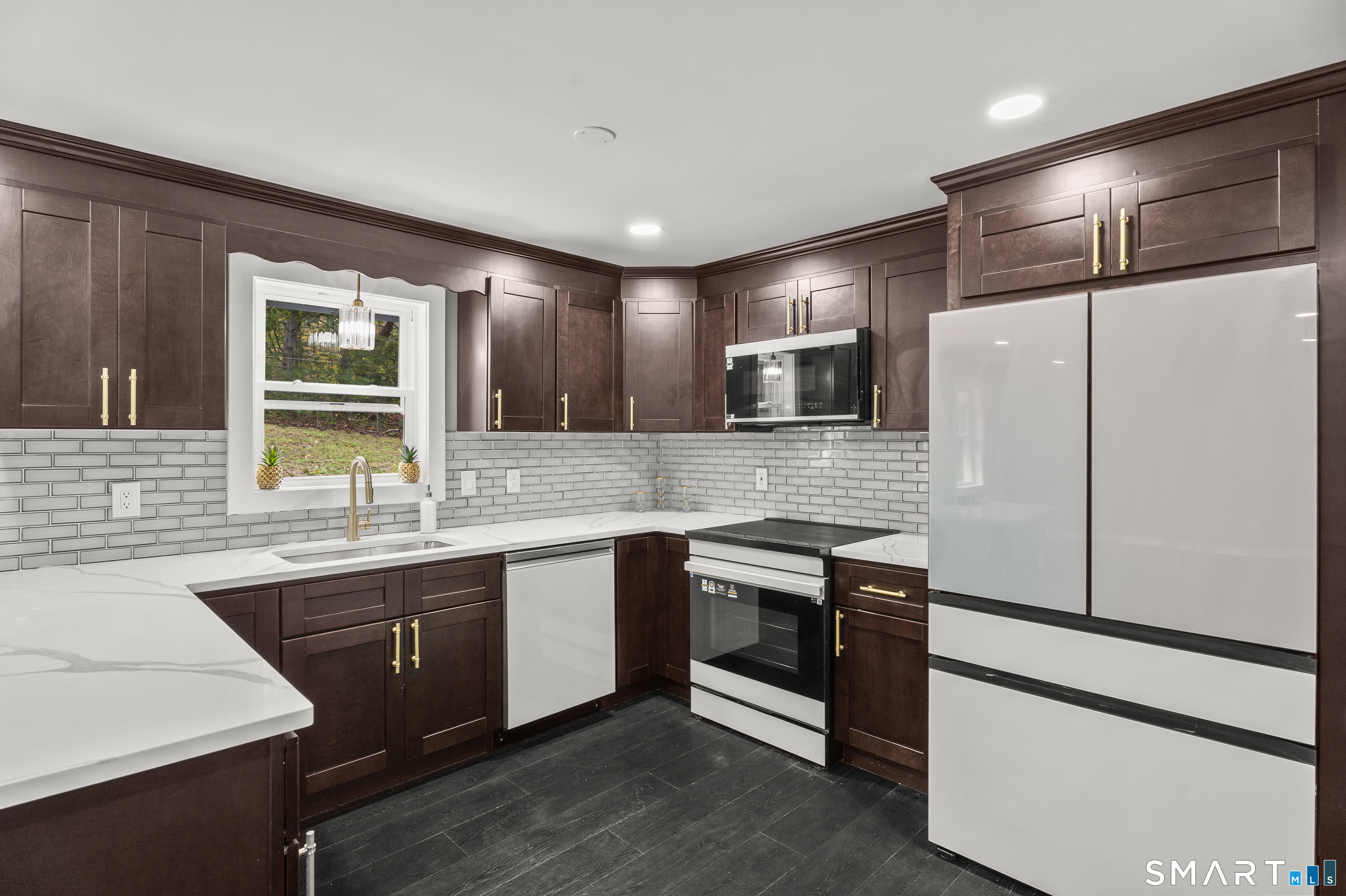 69 Ross Hill Road Lisbon CT 06351