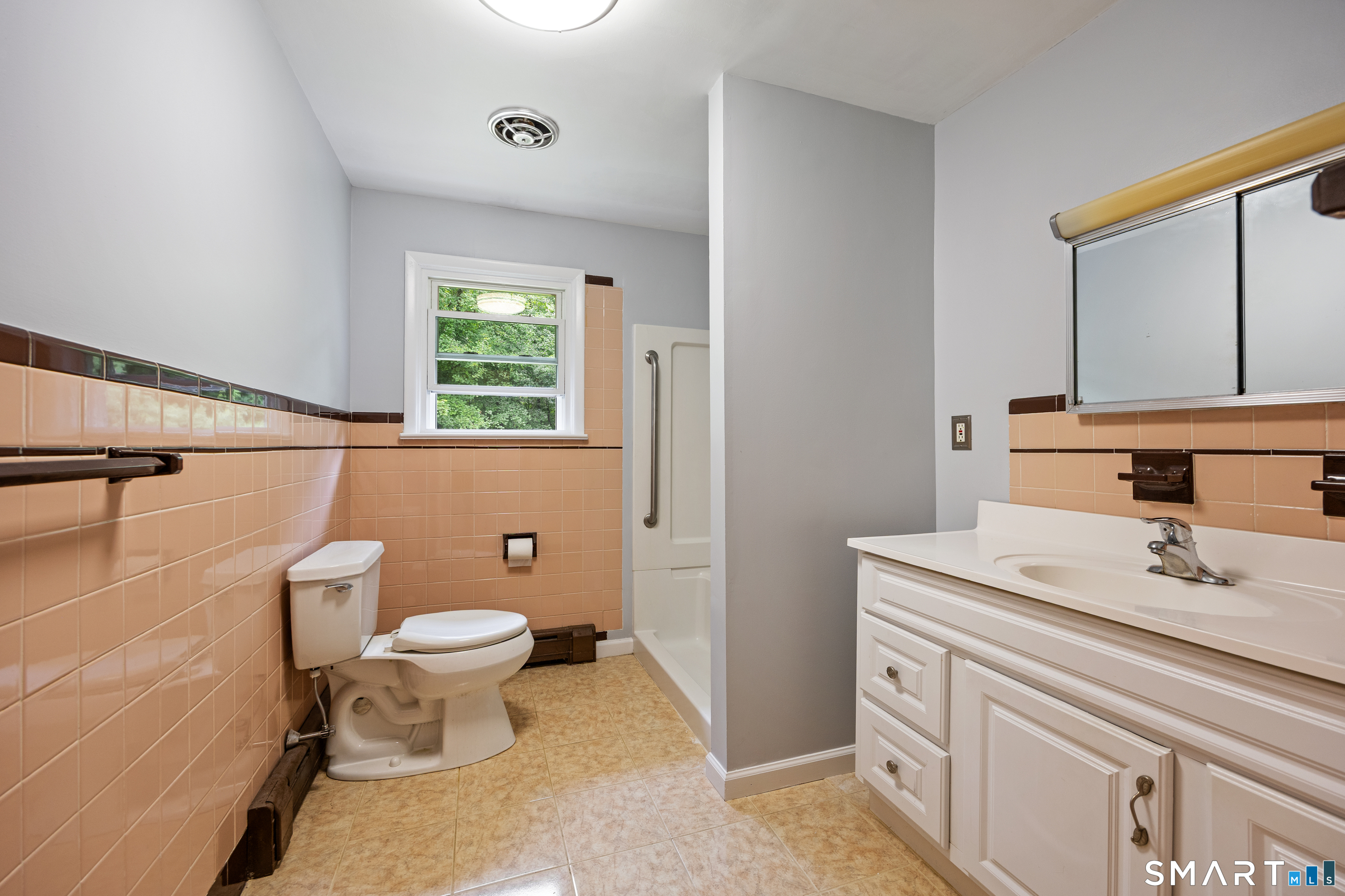 165 Birchwood Street Waterbury CT 06708