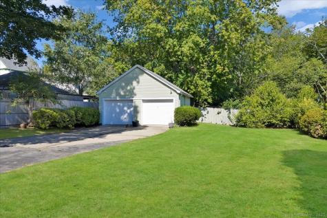 51 Thames Street New London CT 06320