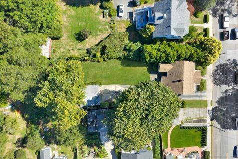 51 Thames Street New London CT 06320