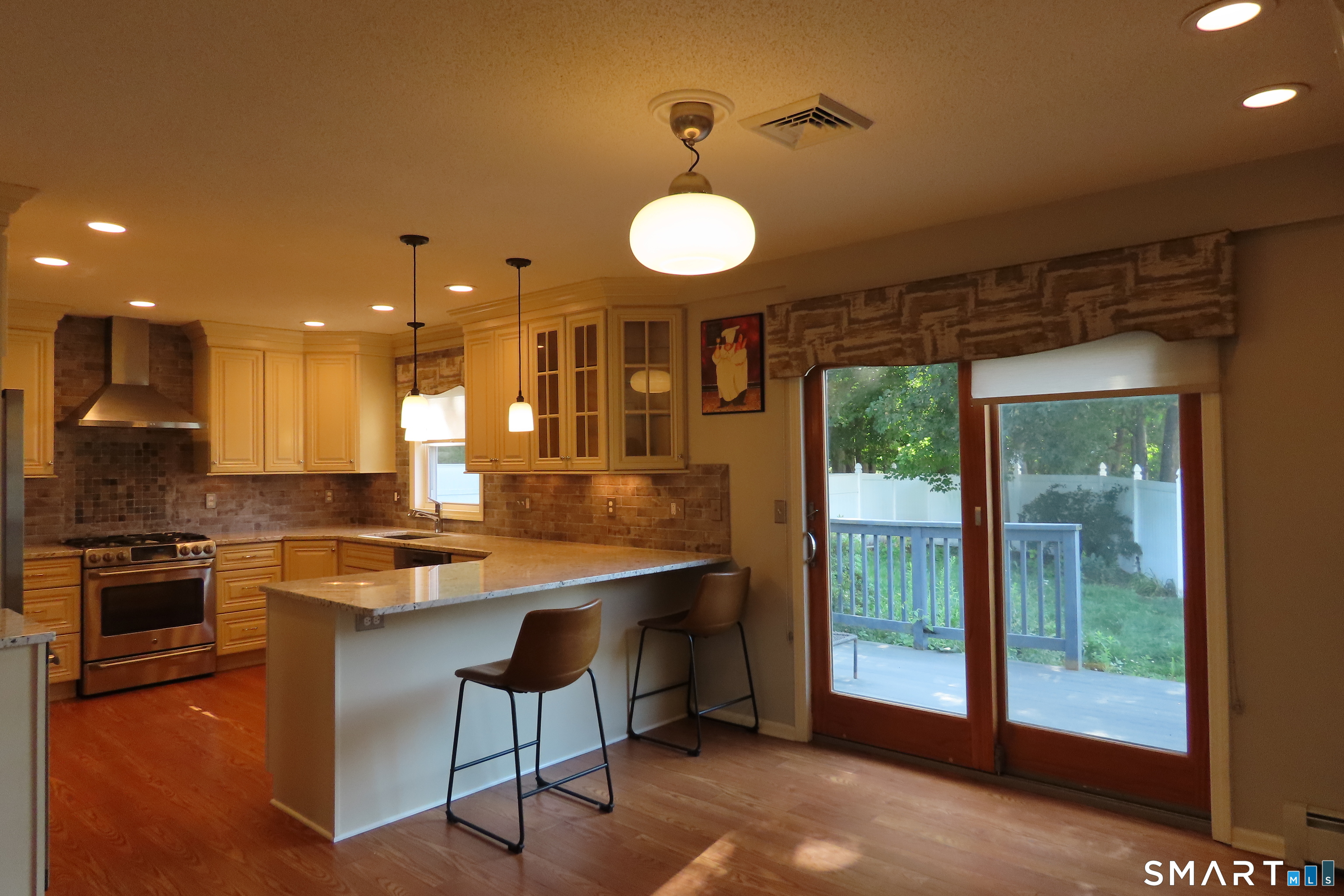 93 Thomas Street Hamden CT 06514