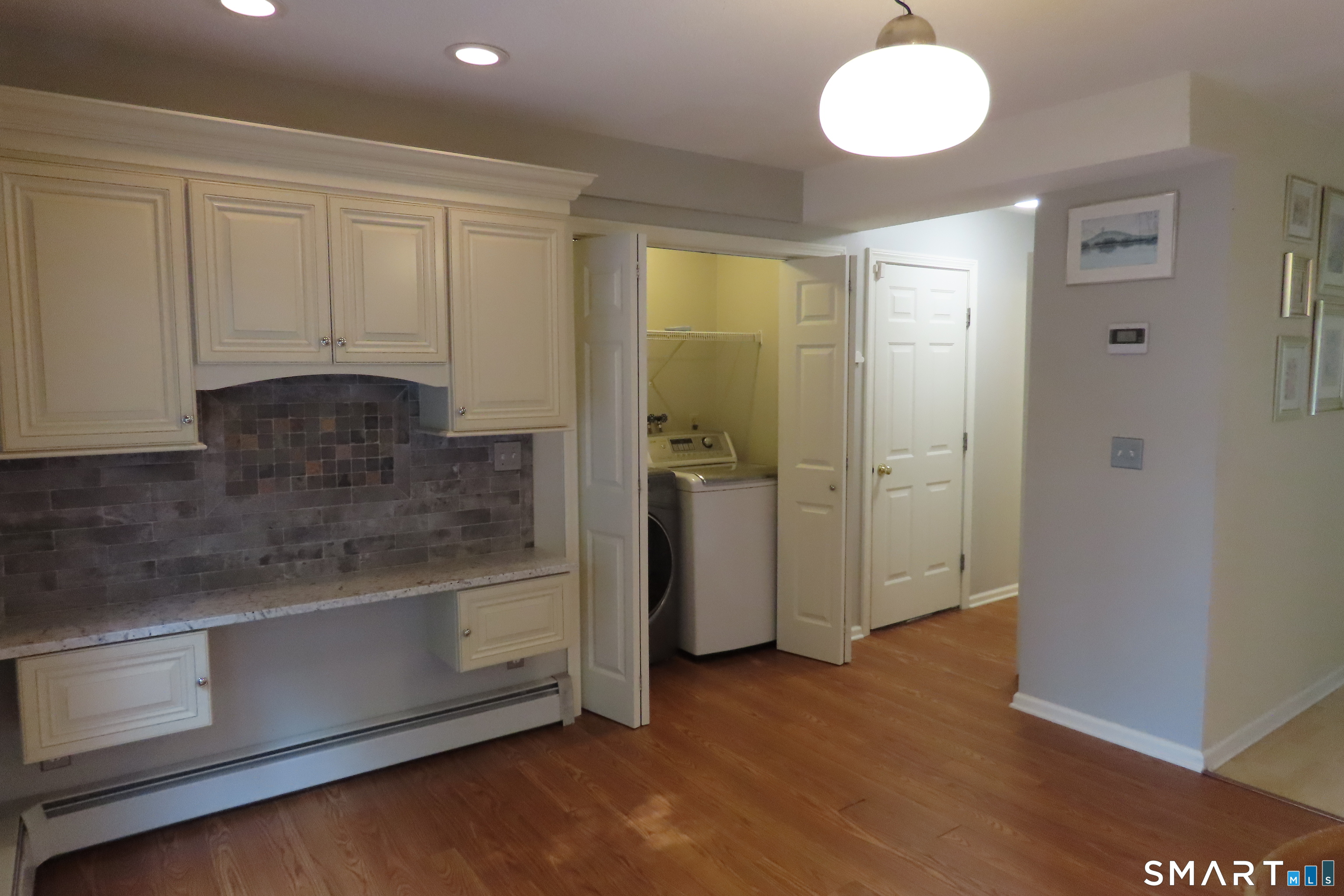 93 Thomas Street Hamden CT 06514