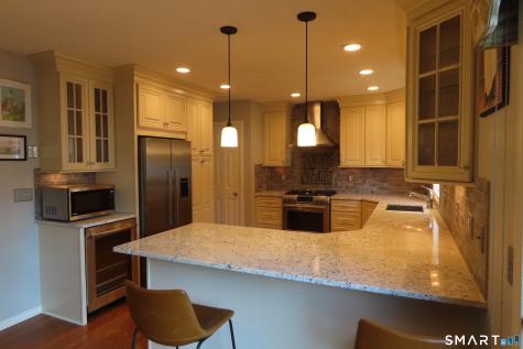 93 Thomas Street Hamden CT 06514