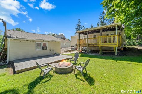 49 Maple Avenue Montville CT 06382