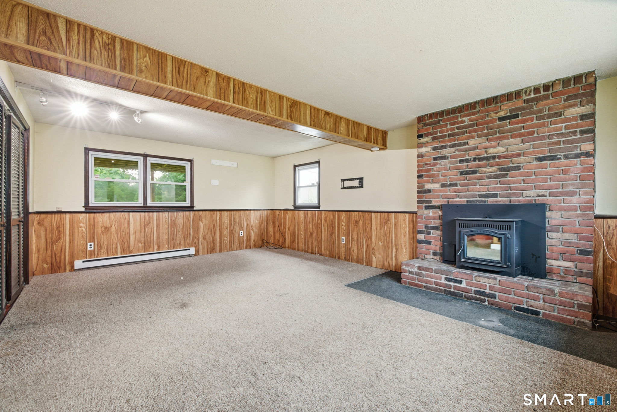 54 Horseshoe Drive Waterbury CT 06706