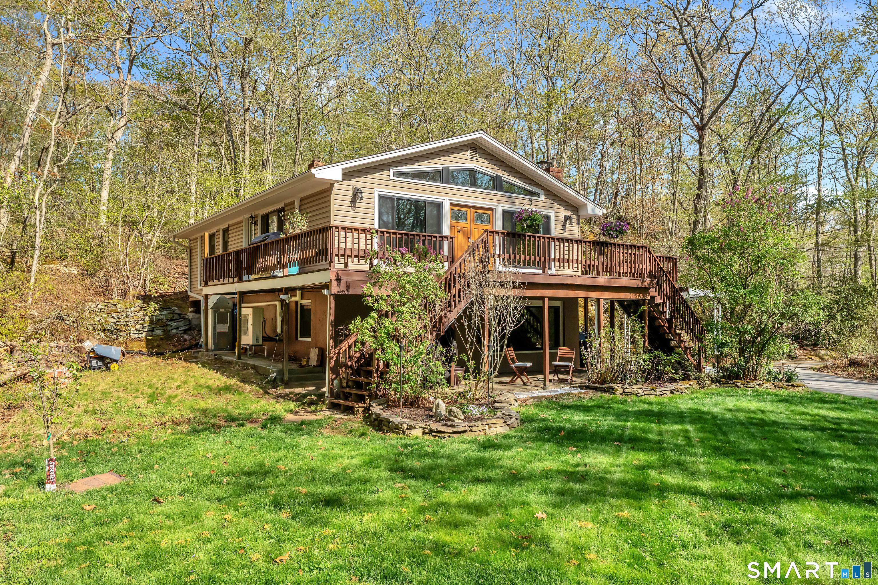 567 Fire Street Montville CT 06370