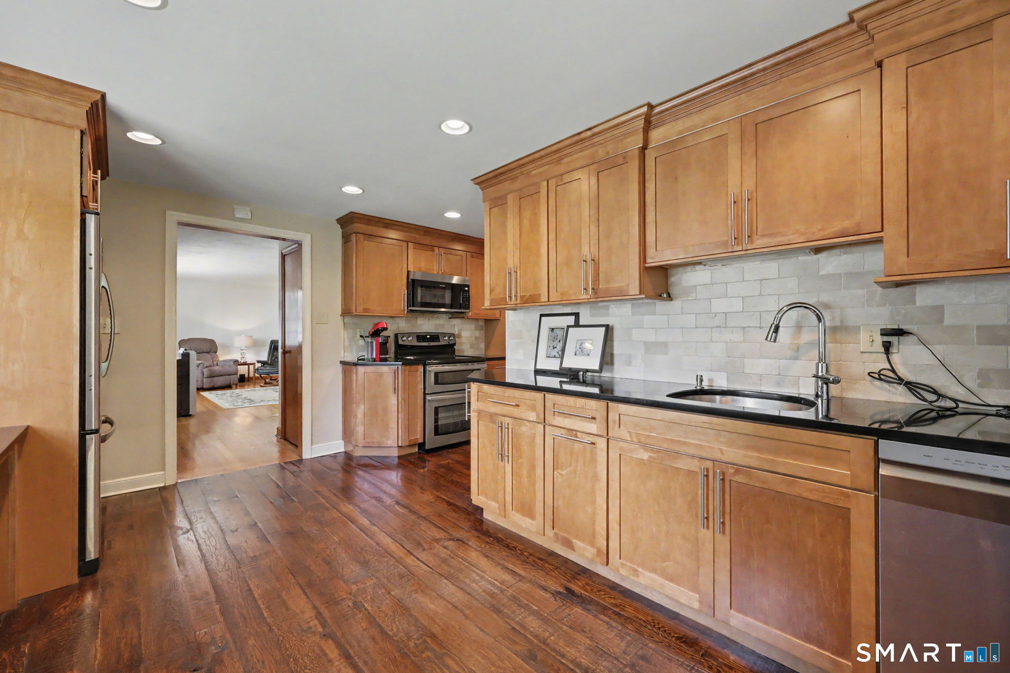 508 North Street Milford CT 06461