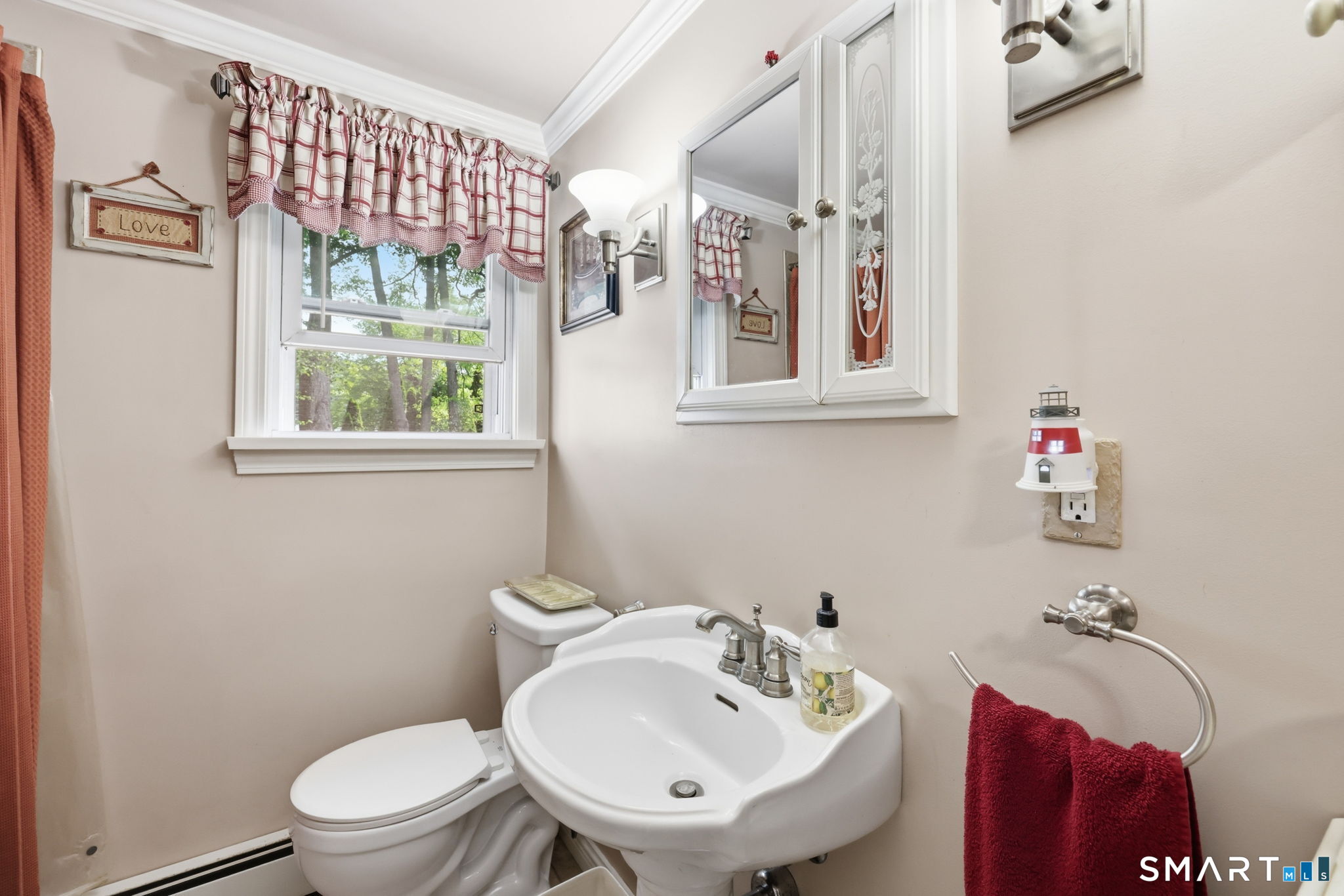 93 Steele Road Enfield CT 06082